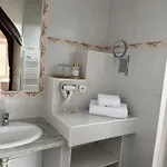Oda ve Kahvaltı Le Cozy
