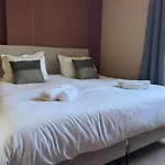 Le Cozy 3* Saint-Jean-Poutge