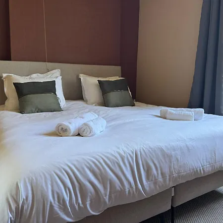 Le Cozy 3* Saint-Jean-Poutge